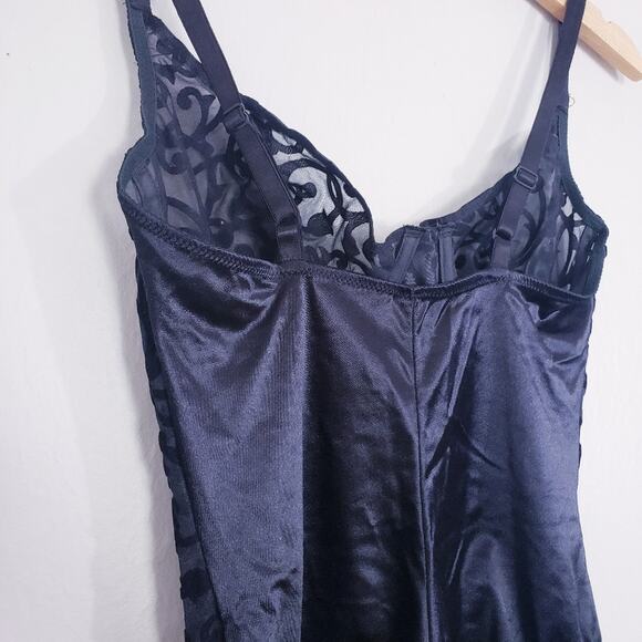 Rare Vintage 90s Victoria's Secret Gold Label Black Floral Velvet Bodysuit Set - Picture 16 of 16